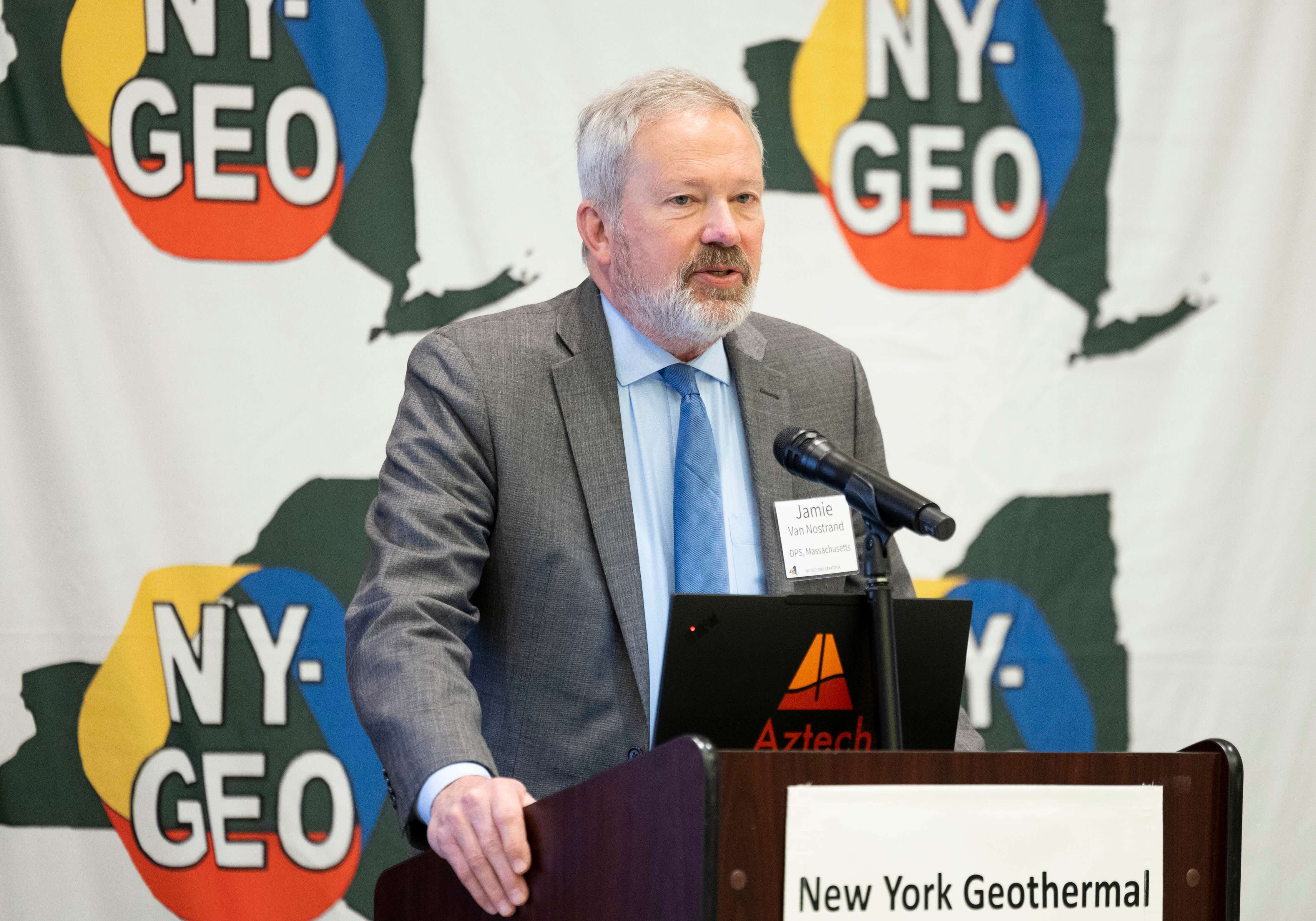 MorningTalk_042225_101 MorningTalk_042225_101